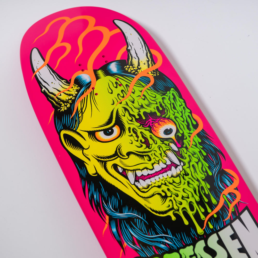 国内初の直営店 9.30in Dressen Santa | Skateboards Shaped | Deck Mask Hannya スケートボード
