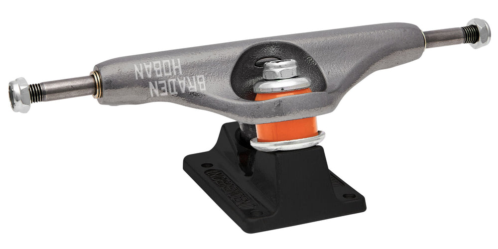 Independent Stage11 215 Iron cross 刻印入り