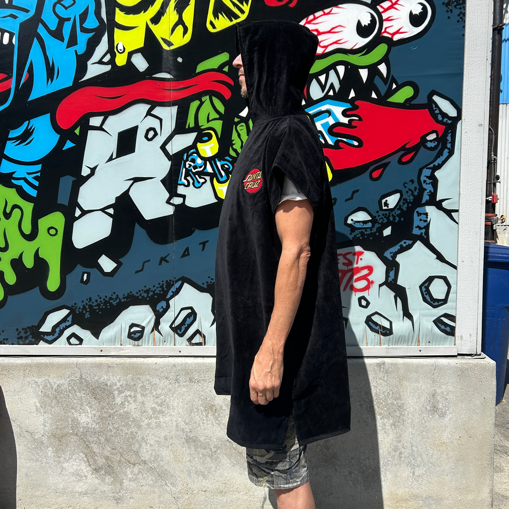 Classic Dot Hooded Towel | Beach & Surf Accessories | Santa Cruz