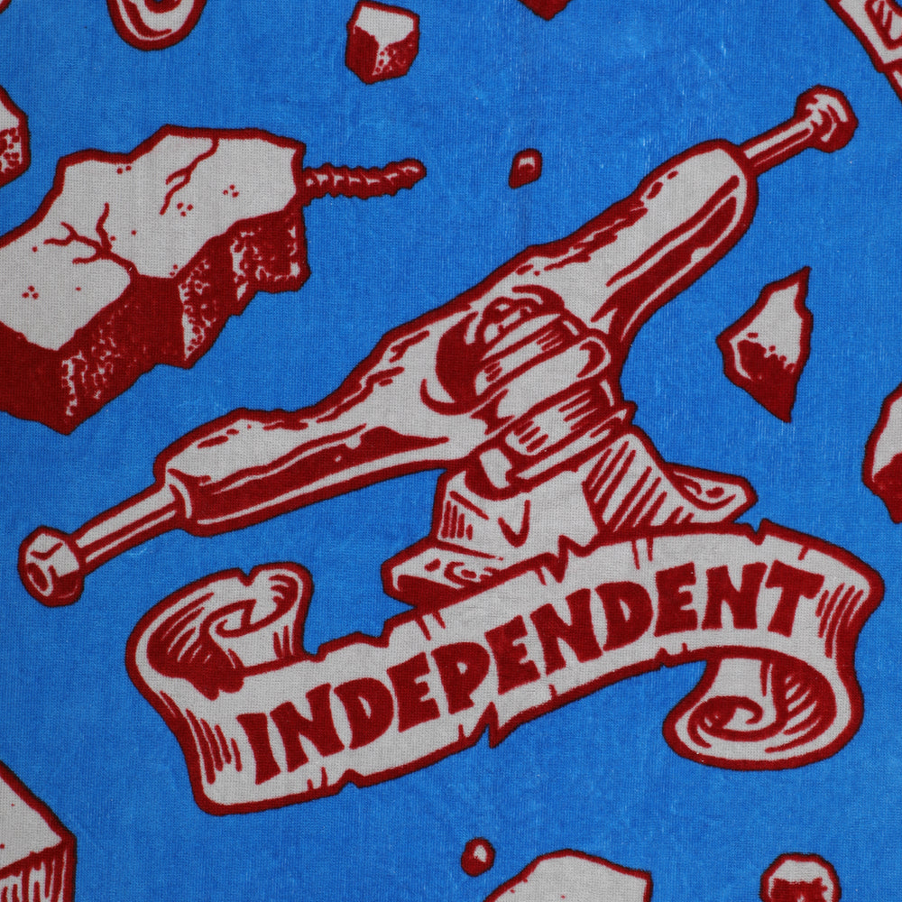 Independent Under The Bridge Beach Towel - Thumbnail 3