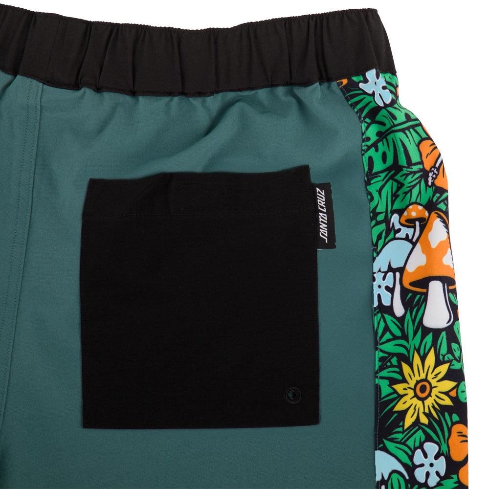 Winkowski 8Baller | Skate Boardshorts | Santa Cruz